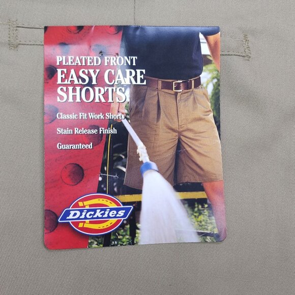 Dickies Mens Pleated Front Easy Care Shorts 48 Classic Work Stain Release Khaki - Picture 4 of 8